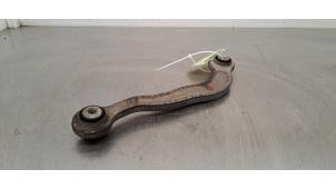 Gebruikte Draagarm links-achter Mercedes S (222.0/222.1) 3.0 S-350d 4-Matic Prijs € 60,50 Inclusief btw aangeboden door Autohandel Didier