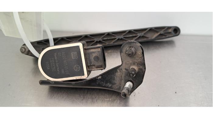 Régulateur d&#039;hauteur Xenon Mercedes S-Klasse