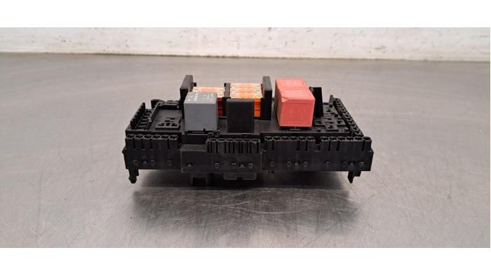 Boîte à fusibles Mercedes S-Klasse