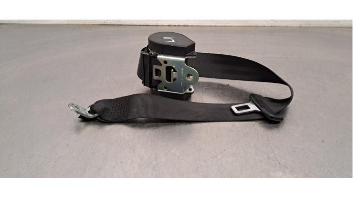 Ceinture de sécurité arrière gauche Audi RS6