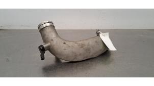 Gebruikte Intercooler Buis Audi RS 6 Avant (C6) RS6 5.0 V10 40V TFSI Prijs € 199,65 Inclusief btw aangeboden door Autohandel Didier