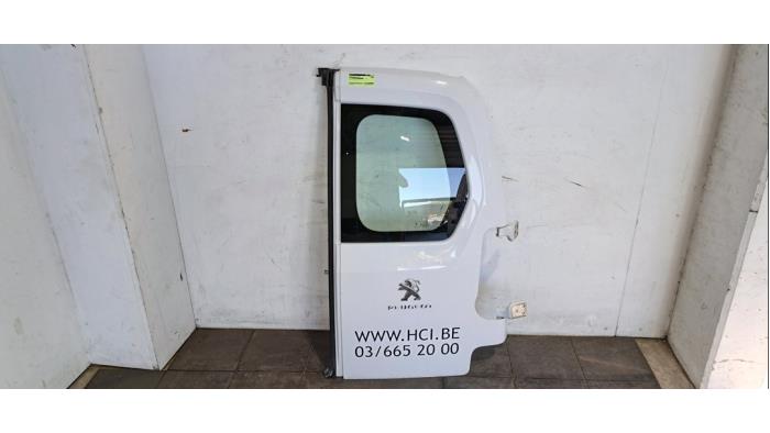 Portière arrière camionnette Peugeot Partner