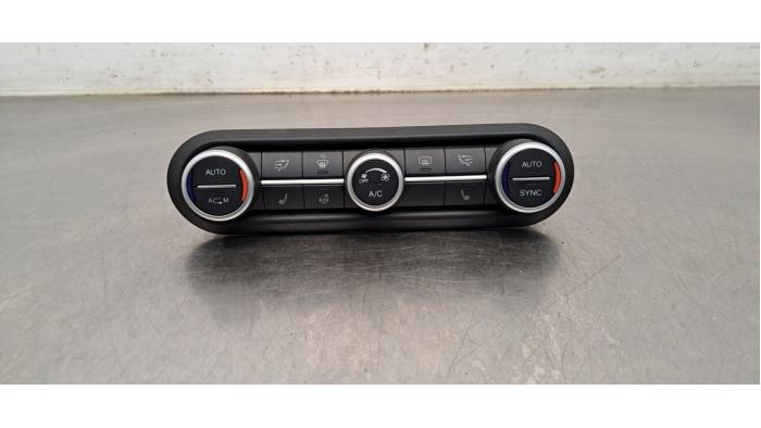 Panneau de commande clim Alfa Romeo Giulia