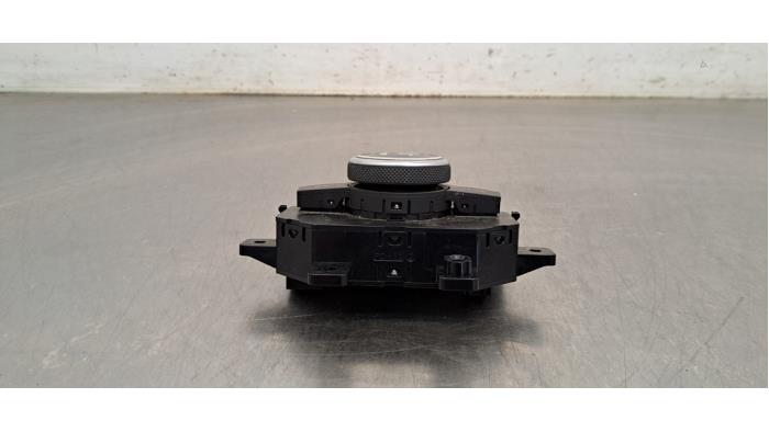 Bouton I-drive Alfa Romeo Giulia