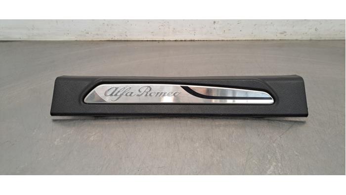 Bande décorative Alfa Romeo Giulia