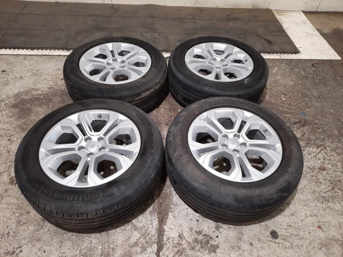 Kit jantes + pneumatiques Landrover Discovery