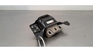 Gebruikte Motorsteun Volkswagen Passat Variant (3G5) 1.6 TDI 16V Prijs € 30,25 Inclusief btw aangeboden door Autohandel Didier