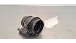 Gebruikte Luchtmassameter Volkswagen Passat Variant (3G5) 1.6 TDI 16V Prijs € 36,30 Inclusief btw aangeboden door Autohandel Didier