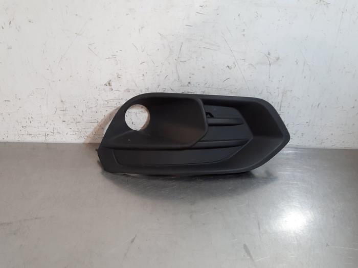 Plaque de protection feu antibrouillard gauche Iveco New Daily