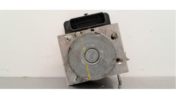 Pompe ABS Renault Master