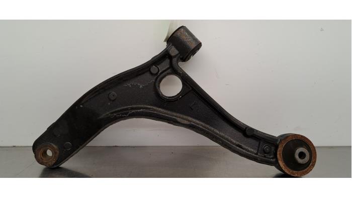 Bras de suspension avant gauche Renault Master