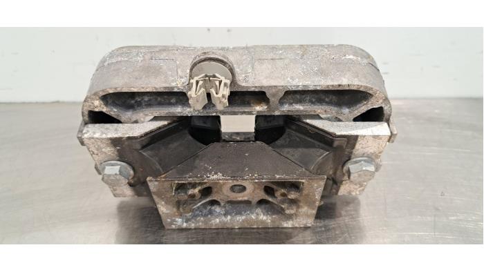 Support moteur Renault Master