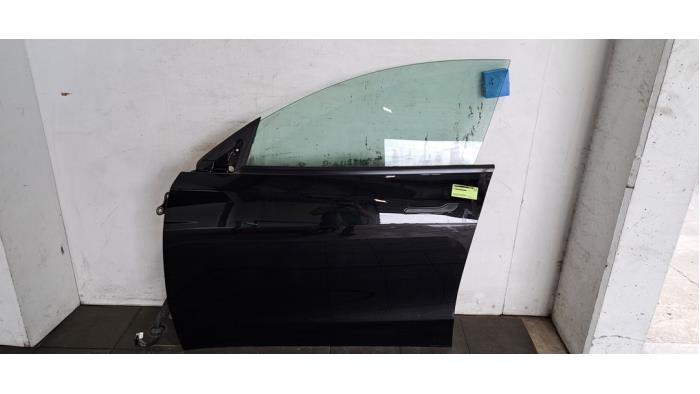 Portière 4portes avant gauche Tesla Model Y