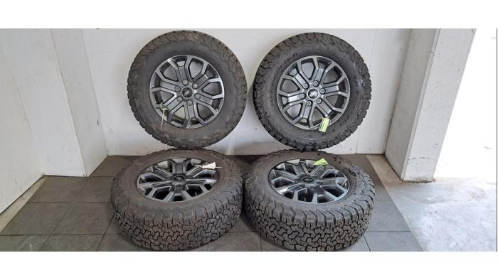 Kit jantes + pneumatiques Ford Usa Ranger