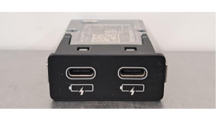 Prise USB BMW M3