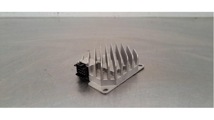 Amplificateur radio Mercedes A-Klasse