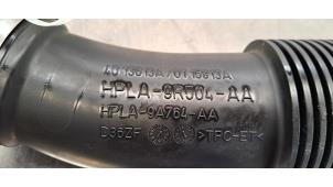 Gebruikte Luchtinlaat slang Landrover Defender II Prijs € 66,55 Inclusief btw aangeboden door Autohandel Didier