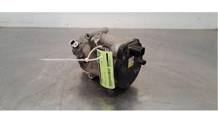 Pompe clim Toyota Corolla