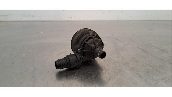 Pompe à eau supplémentaire Mercedes A-Klasse