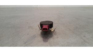 Gebruikte Regensensor Landrover Defender II Prijs € 66,55 Inclusief btw aangeboden door Autohandel Didier