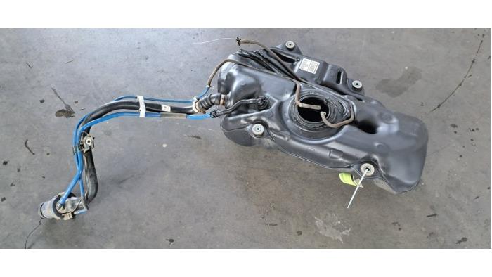 Réservoir de carburant Toyota Corolla