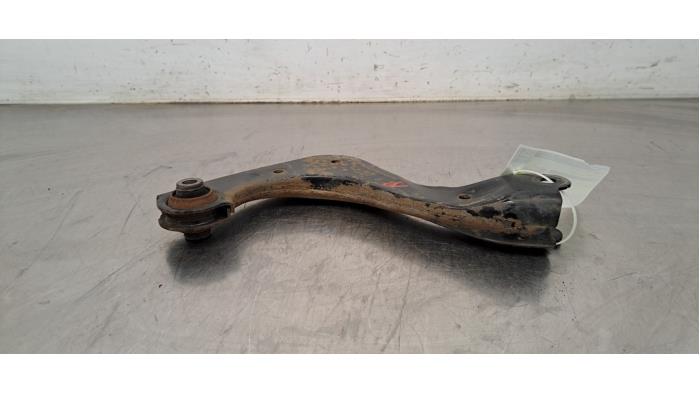 Bras de suspension arrière droit Toyota Corolla