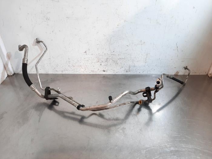 Tuyau clim Peugeot Expert