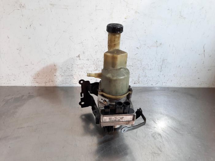 Pompe direction assistée Peugeot Expert