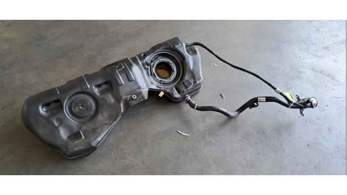 Réservoir de carburant BMW M3