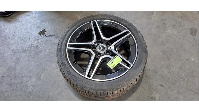 Jante + pneumatique Mercedes A-Klasse