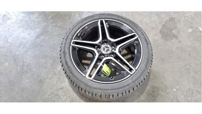 Jante + pneumatique Mercedes A-Klasse