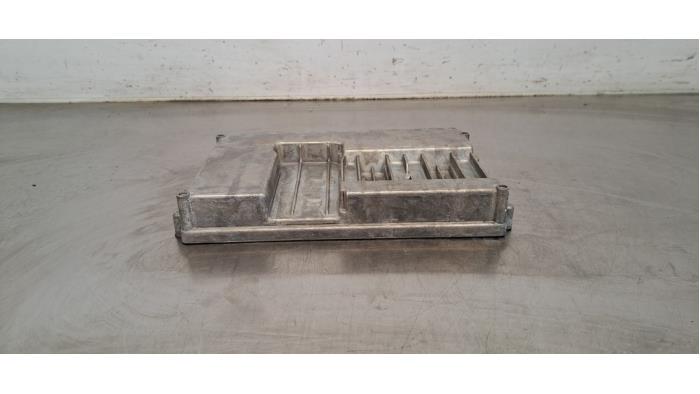Amplificateur radio Landrover Defender
