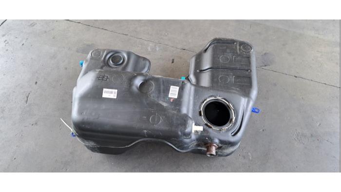 Réservoir de carburant Landrover Defender