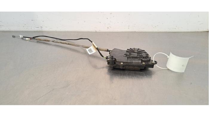 Moteur fermeture auxiliaire hayon BMW 3-Série