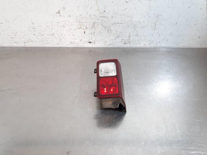 Feu de recul droit Renault Trafic