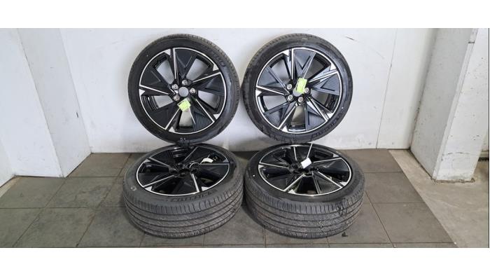 Kit jantes + pneumatiques Peugeot 308