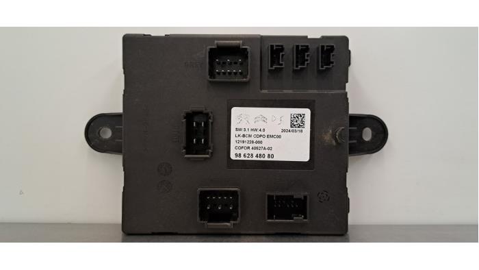Ordinateur contrôle fonctionnel Peugeot 5008