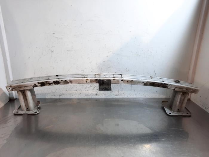 Cadre pare-chocs avant Renault Trafic