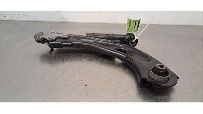 Bras de suspension avant gauche Peugeot 308