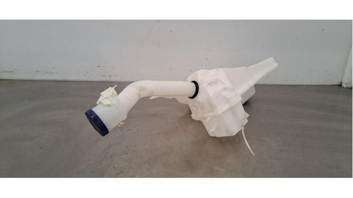 Réservoir lave-glace avant Peugeot 2008