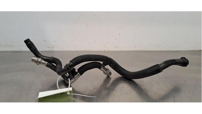 Tuyau radiateur Peugeot 308