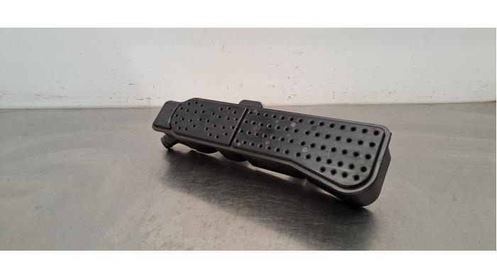 Filtre carbone Peugeot 2008