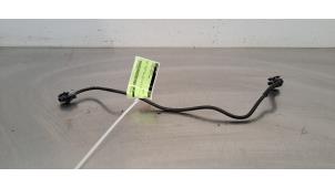 Gebruikte Oliedruk Leiding Peugeot 2008 (UD/UK/UR/US/UX) Prijs € 18,15 Inclusief btw aangeboden door Autohandel Didier