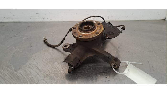 Joint avant gauche Toyota Pro-Ace