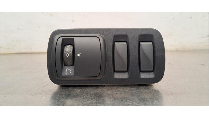 Correcteur hauteur Renault Kadjar