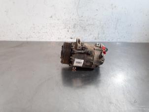 Gebruikte Aircopomp Renault Trafic (1FL/2FL/3FL/4FL) 2.0 dCi 16V 145 Prijs € 133,10 Inclusief btw aangeboden door Autohandel Didier