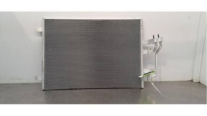Condensateur clim Peugeot 308