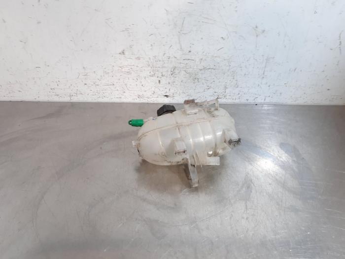 Réservoir d&#039;expansion Renault Trafic