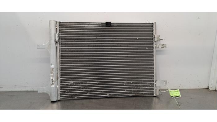 Condensateur clim Peugeot 408
