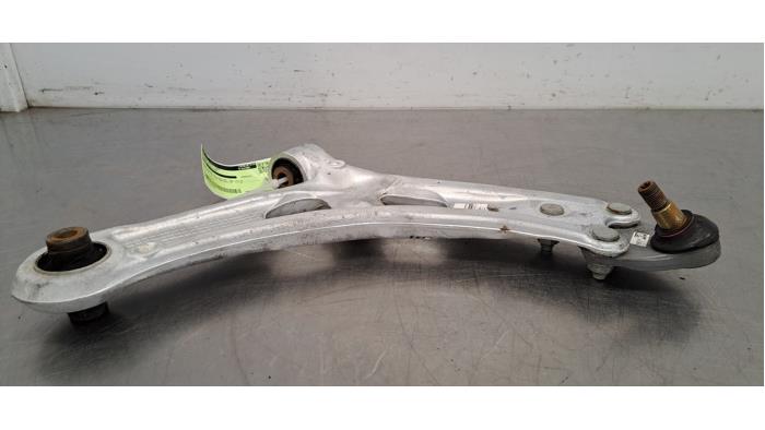Bras de suspension avant droit Peugeot 408